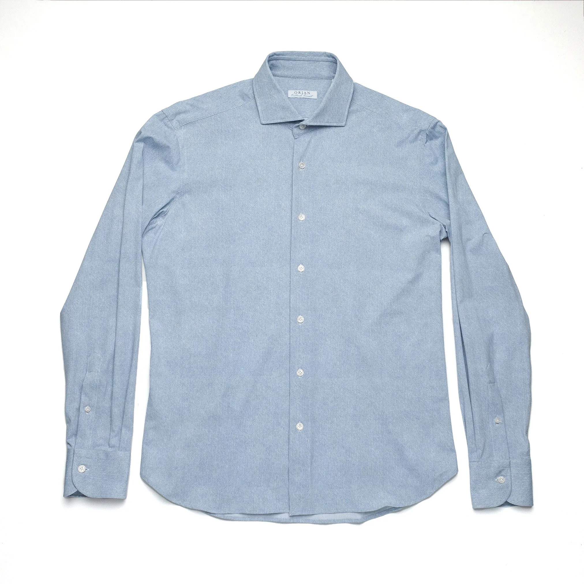 Active Shirt in Blue Chambray