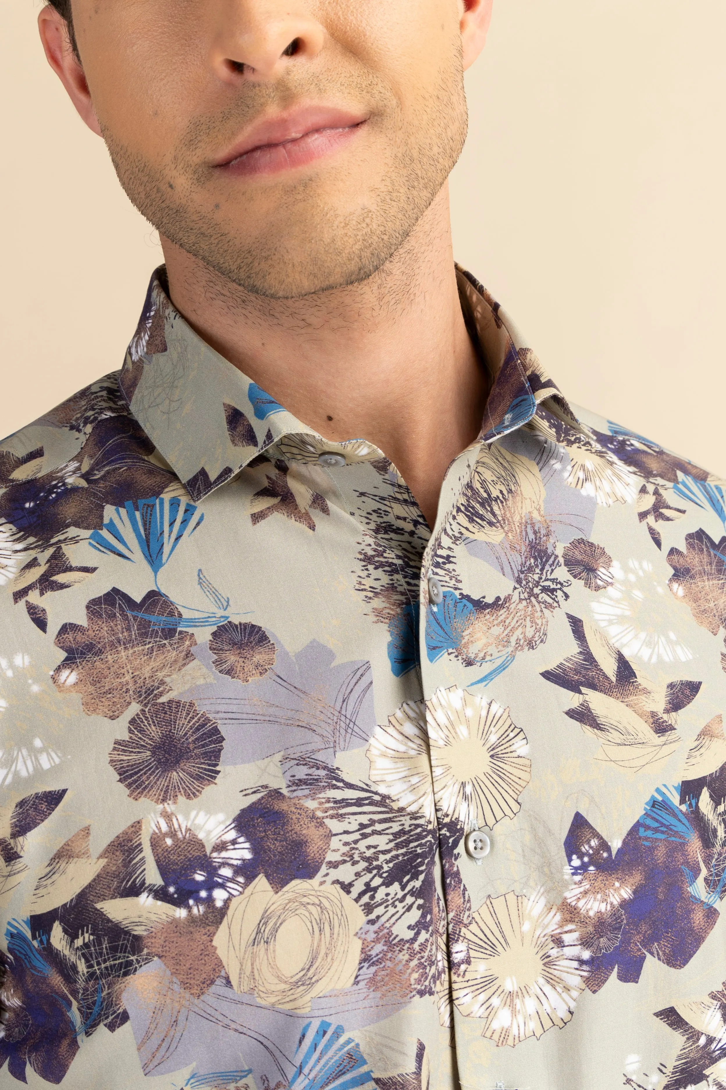 Half Sleeves Floral Print Shirt EOSS